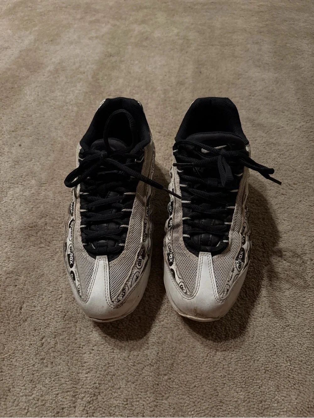 Nike kids air